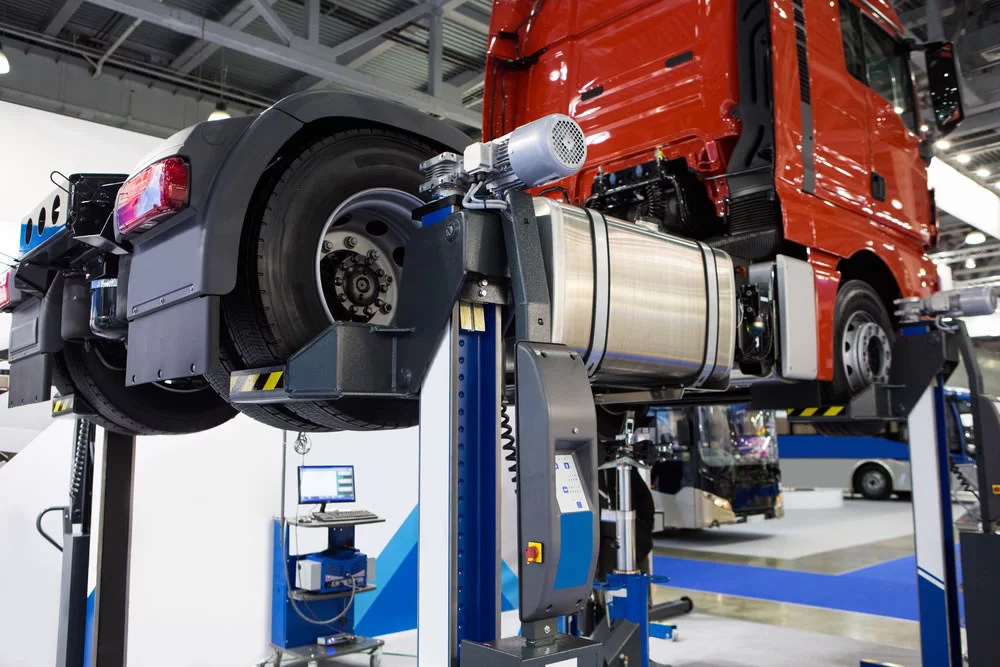 Truck and bus servicing in Bournemouth and Poole Commercial Vehicle Workshop Poole Dorset